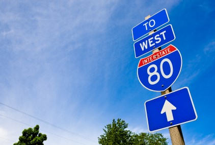 I80 W directional sign for long distance moving from Rockford