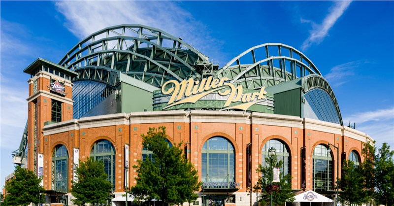Miller Park moving from madison to milwaukee